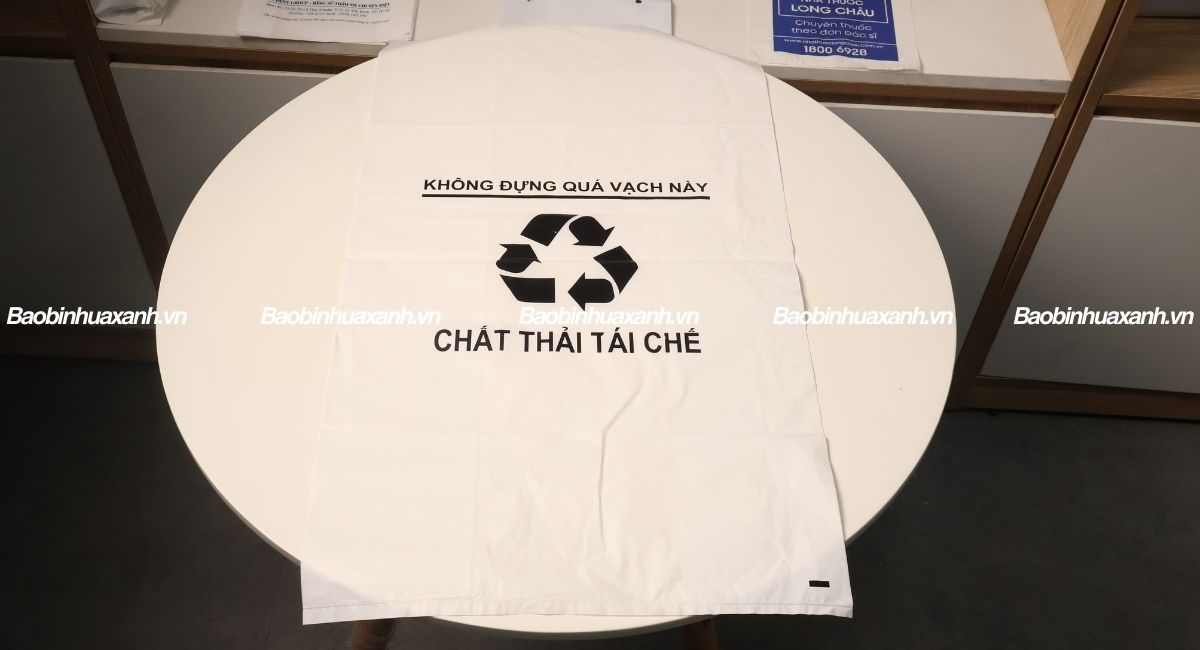 Túi đựng rác thải y tế màu trắng