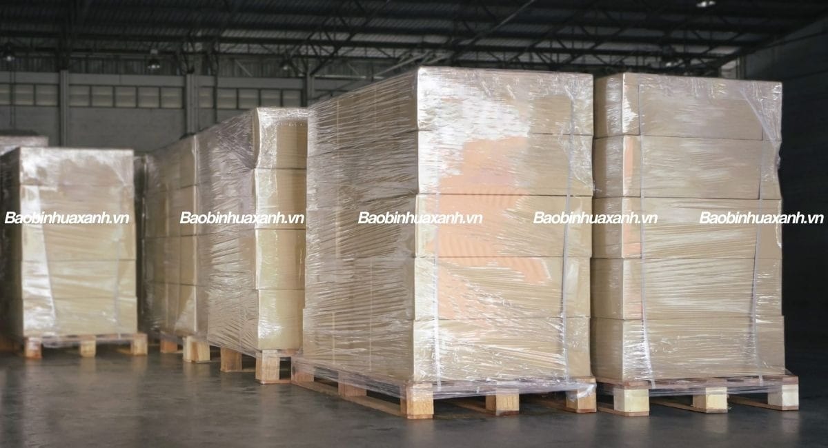 Màng PE bọc hàng