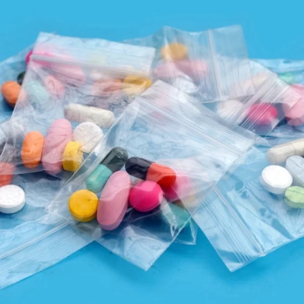 Túi zipper đựng thuốc tây là gì? Có thực sự an toàn cho sức khỏe không?