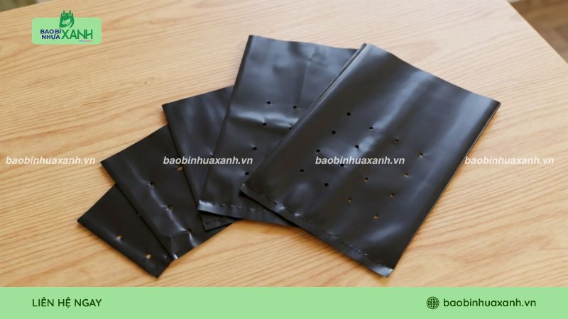 Mẫu túi ươm cây tái chế có đục lỗ