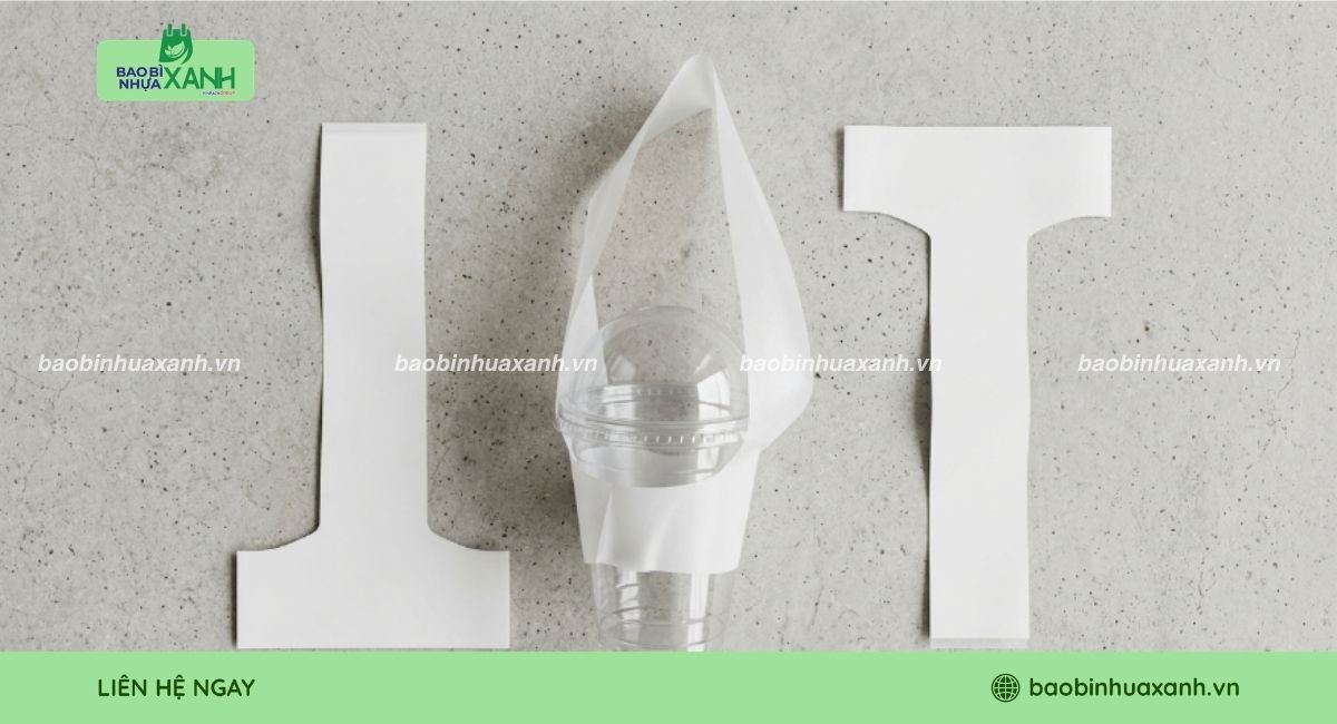 Mẫu túi chữ T màu trắng sữa