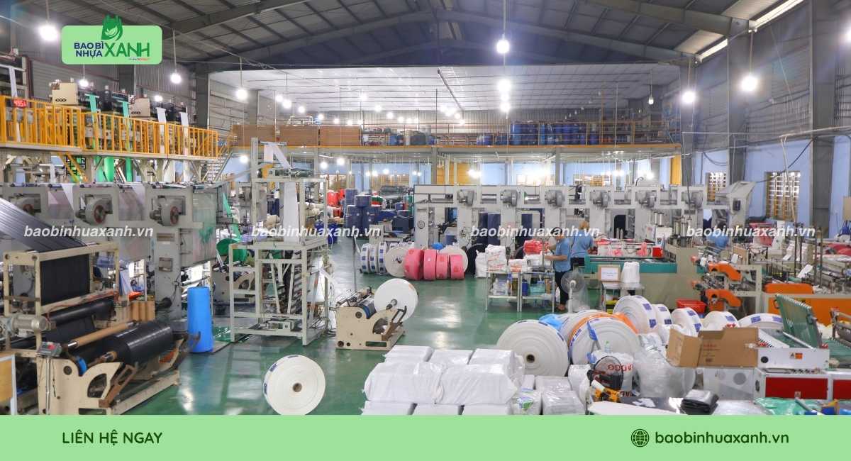 Xưởng Bao Bì Nhựa Xanh chuyên cung cấp túi đựng ly trà sữa giá ưu đãi