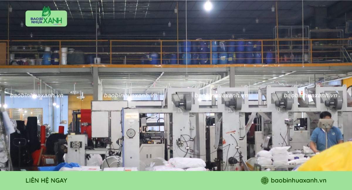 Xưởng Bao Bì Nhựa Xanh chuyên sản xuất túi OPP dán miệng