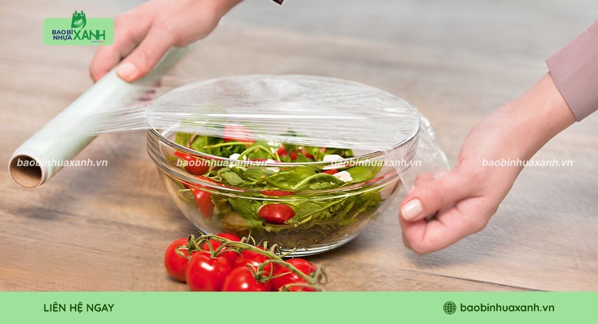 Màng bọc thực phẩm giúp bảo quản nguyên liệu