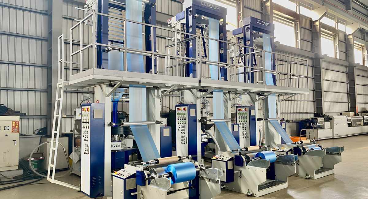 Máy thổi màng là gì