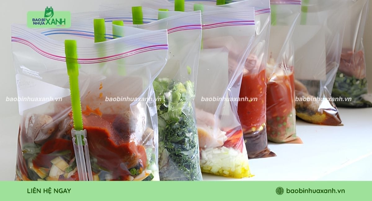 Túi đựng thực thức ăn mang đi tại nhà hàng