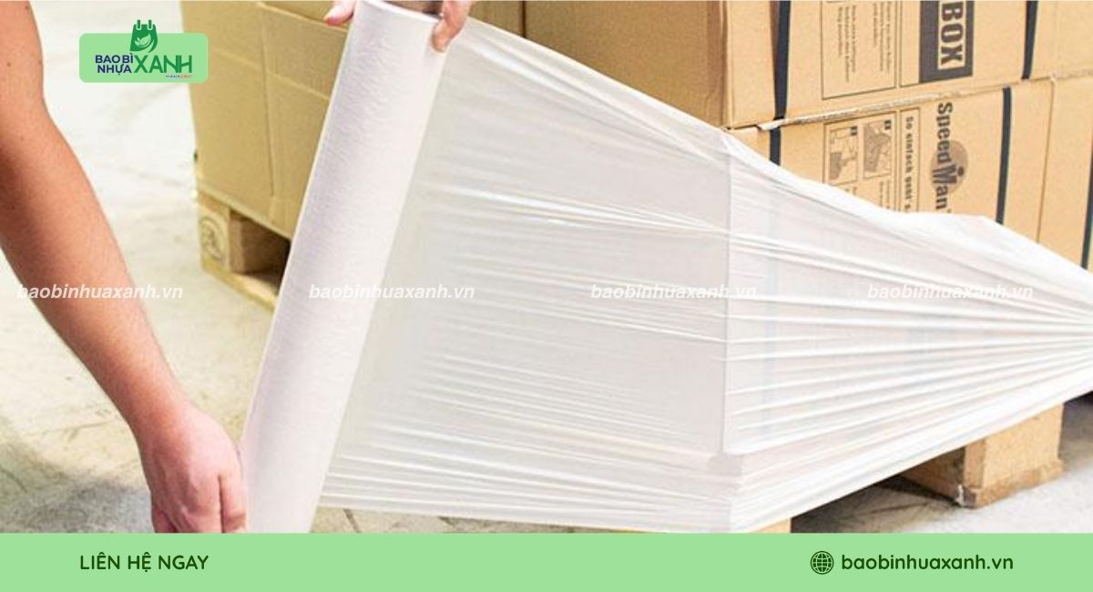 Cố định chân hàng bằng màng PE